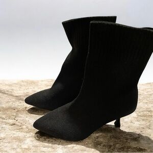 SHEIN Chic Black Ankle Booties